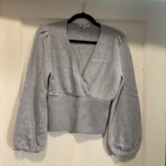 Madewell Wrap V-Neck Sweater in Coziest Yarn - Picture 4 of 8